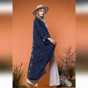 Kimono satin full moon. One size. Brand mujer alquimica